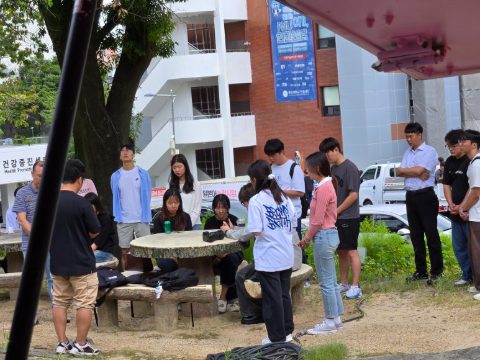 부산대학교 지저스커피트럭 사역