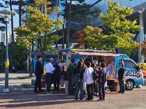 대전 온누리교회 커피트럭 사역