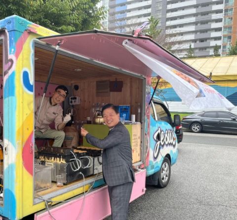 김해 장유대성교회 바자회, 붕어빵을 팔다!