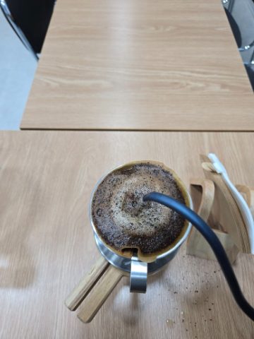 커피로 네팔인들에게 복음을!