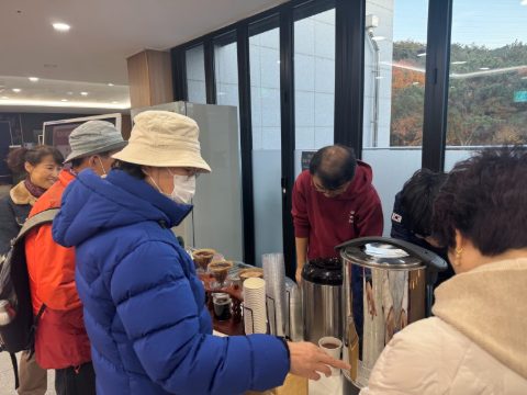 울산 남목 노인복지관 자원봉사자 섬김 사역