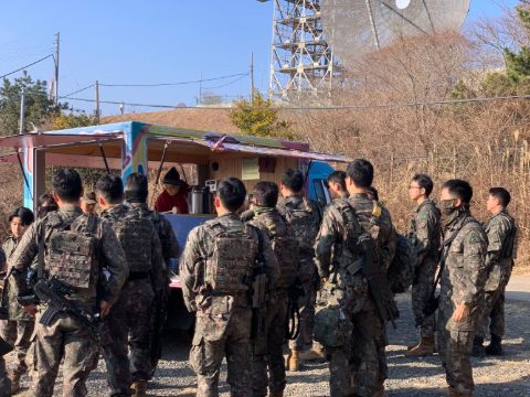 53사단 혹한기 훈련 용사들 위로 사역