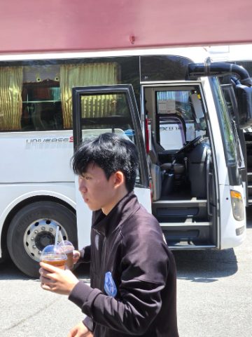 부산 고신대 지저스커피트럭 사역