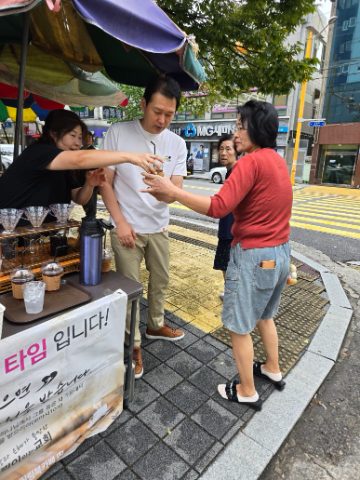 토요 핸드드립 커피 스케치-10월 4일