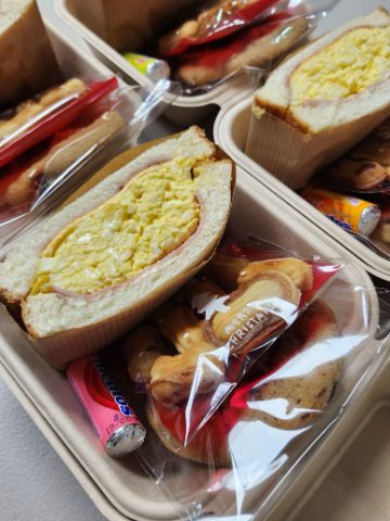 부산 동여중 커피트럭 스케치