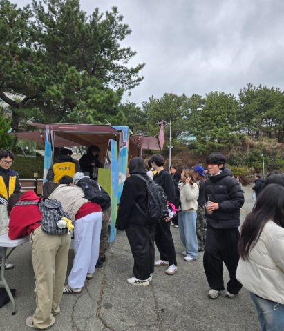부산 고신대 지저스커피트럭 사역