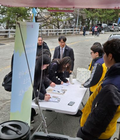 부산 고신대 지저스커피트럭 사역