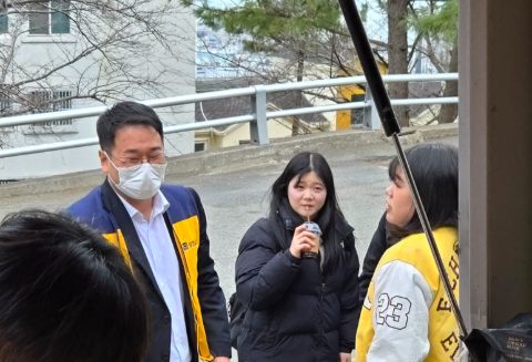 부산 고신대 지저스커피트럭 사역