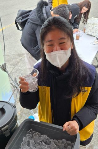 부산 고신대 지저스커피트럭 사역