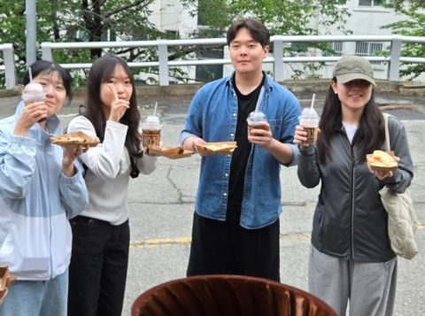 부산 고신대 지저스커피트럭 사역