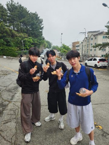부산 고신대 지저스커피트럭 사역