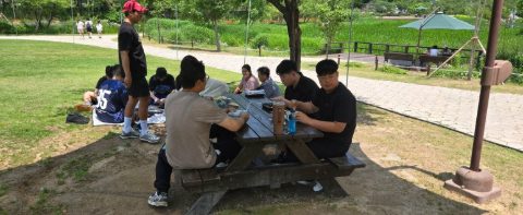 느낌이 있는 교회 단합대회 스케치