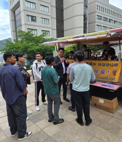부산 동서대 성안교회 행복축제 지원사역