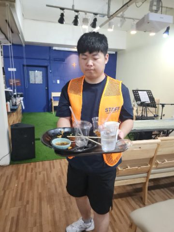 여름아웃리치 바자회 스케치