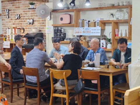 여름아웃리치 바자회 스케치